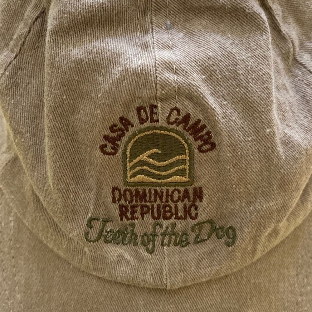 Casa De Campo Tooth of the Dog Women’s Golf Cap, Beige, OS - Picture 3 of 5